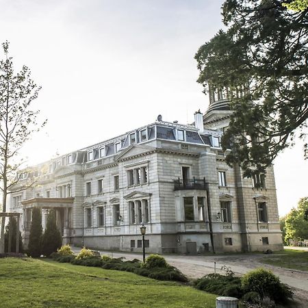 Schloss Kaarz Mit Park Eksteriør billede