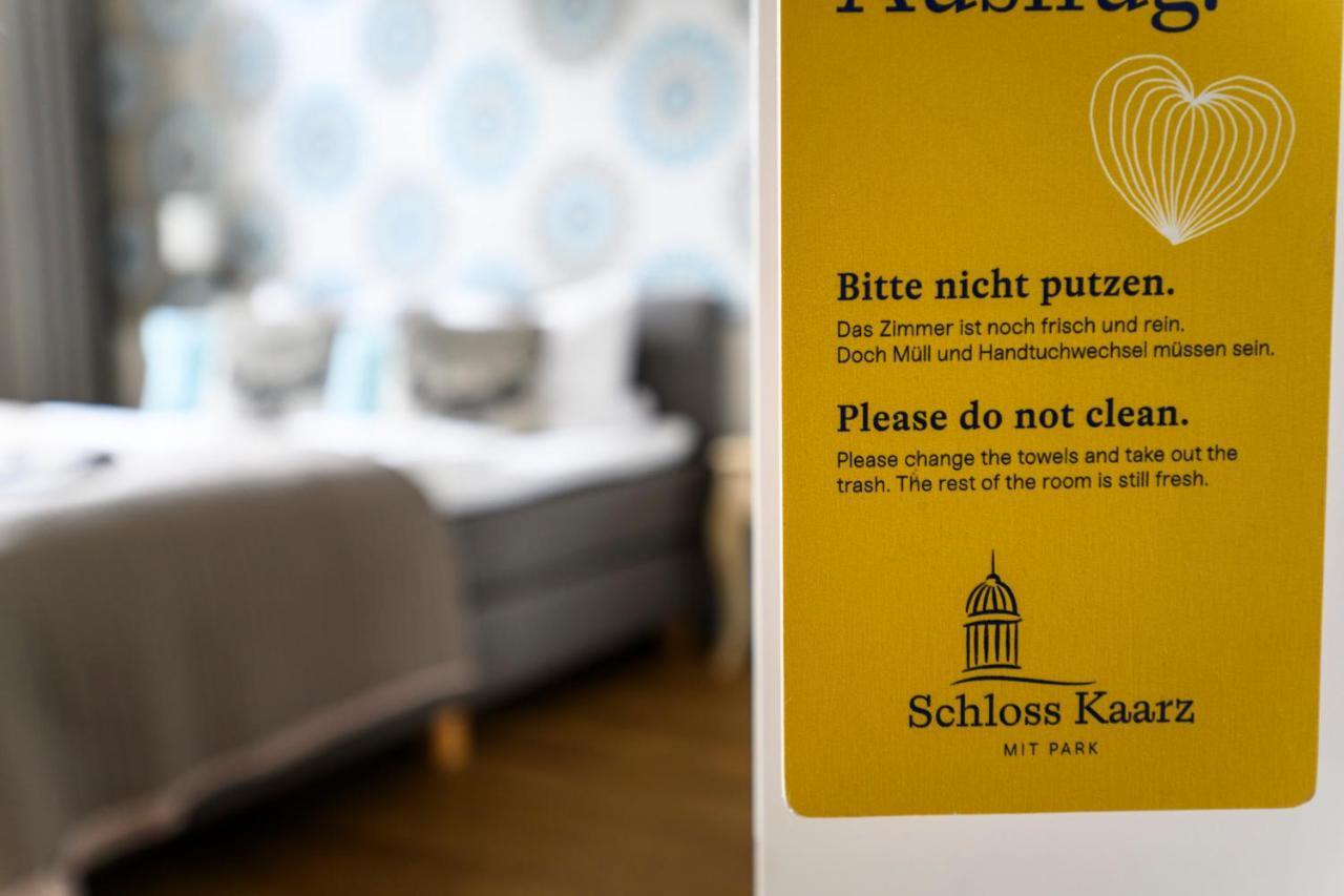 Schloss Kaarz Mit Park Eksteriør billede